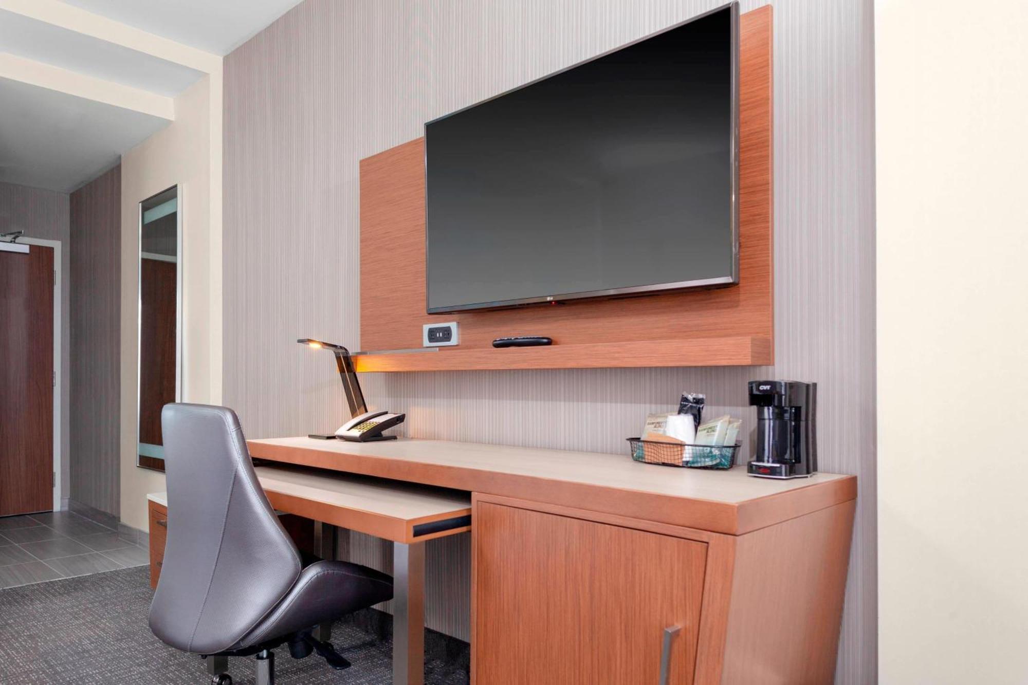 Hotel Courtyard By Marriott Deland Historic Downtown Extérieur photo
