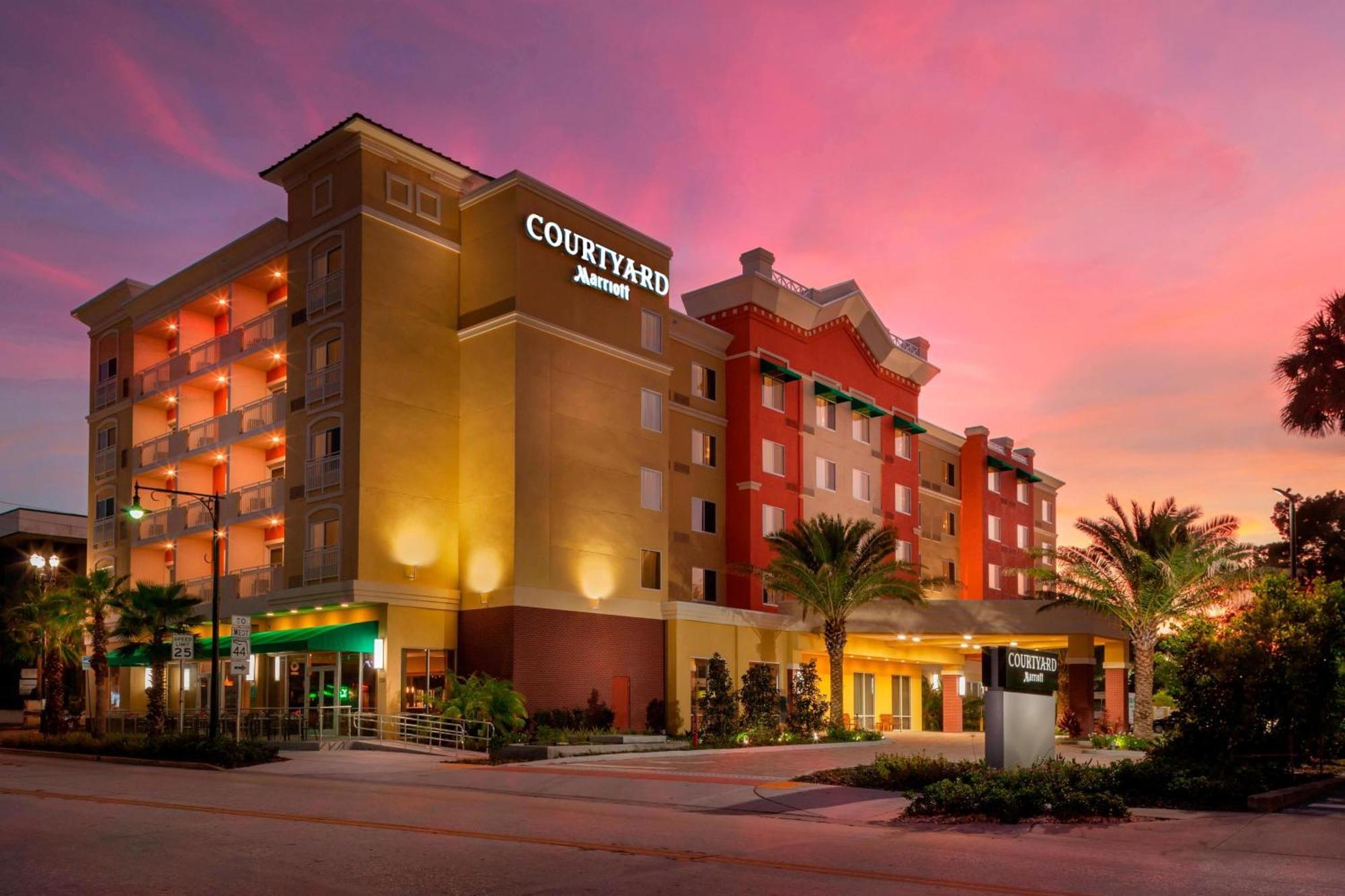 Hotel Courtyard By Marriott Deland Historic Downtown Extérieur photo